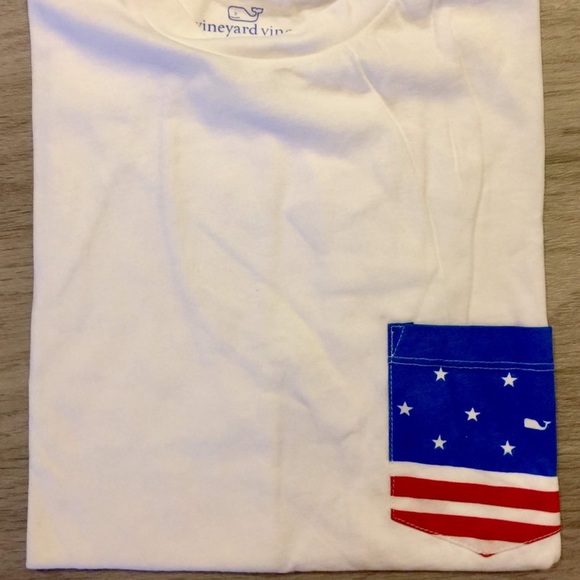 New with Tags Vineyard Vines Patriot Shirt - Picture 2 of 2